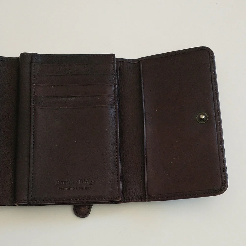 Boulder Ridge Classic Brown Leather Men's Wallet